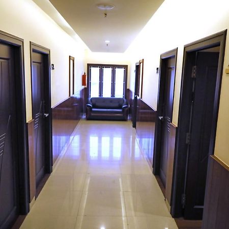 ทาซ กามาร์ แฟมิลี โฮเทล Hotel เชนไน ภายนอก รูปภาพ