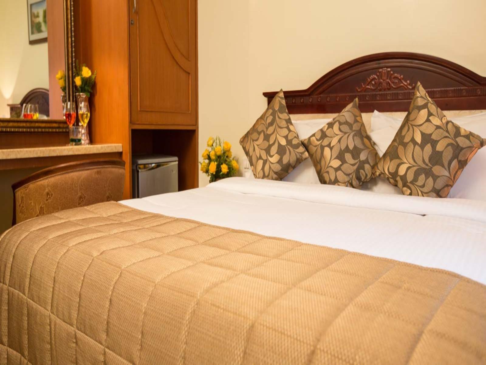 ทาซ กามาร์ แฟมิลี โฮเทล Hotel เชนไน ภายนอก รูปภาพ