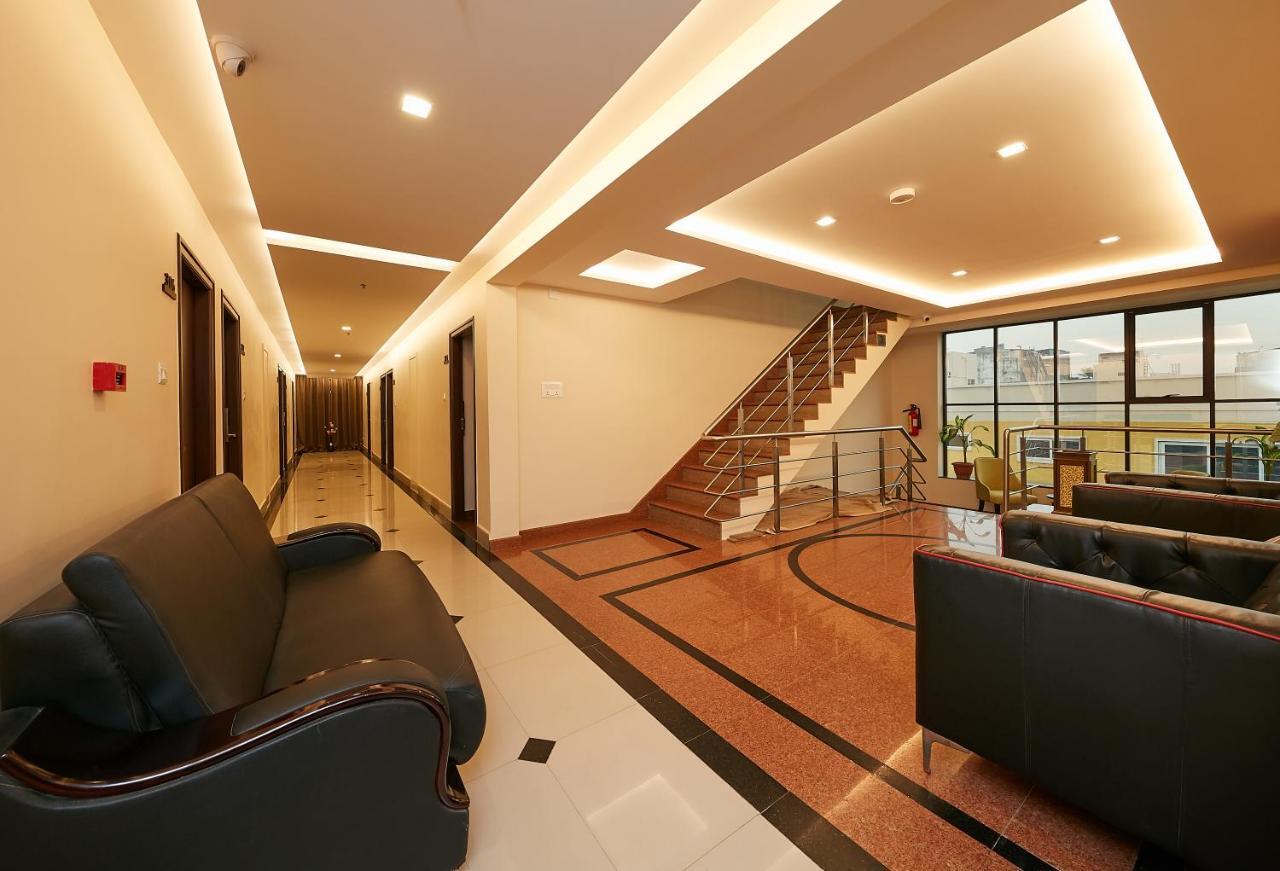 ทาซ กามาร์ แฟมิลี โฮเทล Hotel เชนไน ภายนอก รูปภาพ