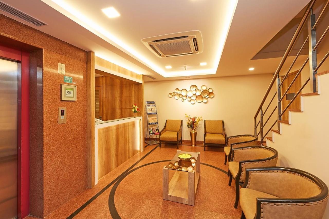 ทาซ กามาร์ แฟมิลี โฮเทล Hotel เชนไน ภายนอก รูปภาพ